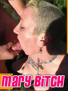 Granny Hanna Posing | MaryBitch Outdoor Blowjob