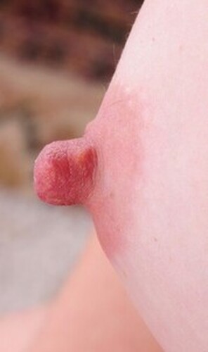 Basement Blowjob | Shaved Mom Chele